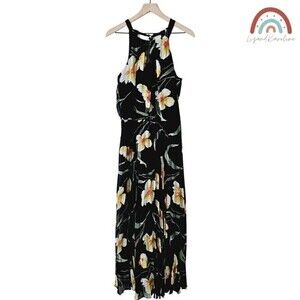 Premier Amour Floral Halter Pleated Chiffon Maxi Dress